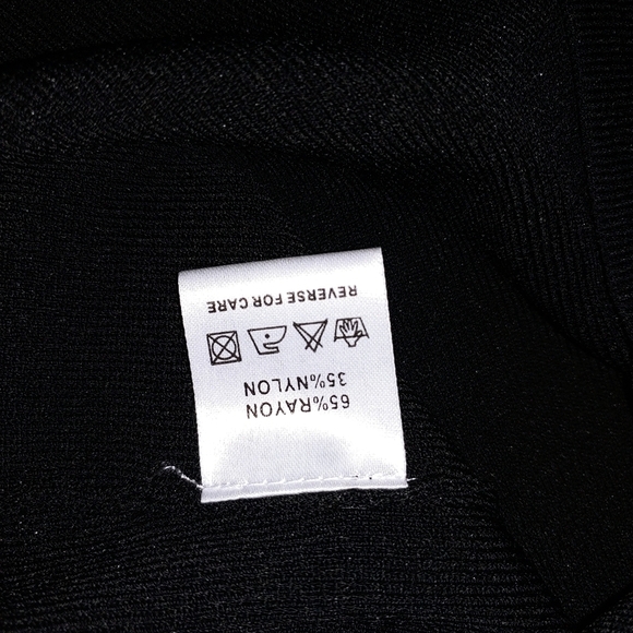 Belldini Black Rhinestone Bling V-neck Top S - Picture 7 of 7